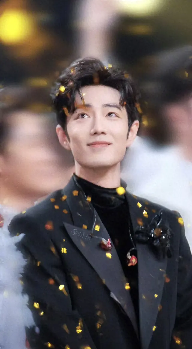 肖战凭《得闲谨制》获大影节最受大学生欢迎男演员 - 资讯配图