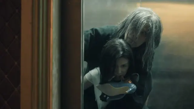 《黑夜告白》第五集结案报告暗藏主线伏笔，雾山山难指向黑矿真相 - 现场图