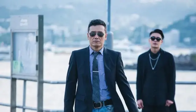 苗侨伟67岁主演《重案解密》饰演一线警长引年龄设定讨论 - 相关图片