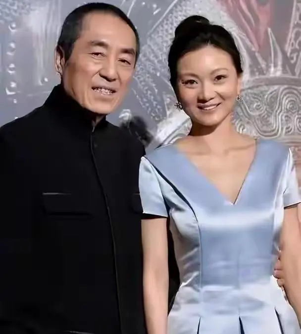 张艺谋76岁执导《三体》影视化项目,光线传媒官宣合作 - 现场图 张艺谋76岁执导《三体》影视化项目,光线传媒官宣合作 - 现场图